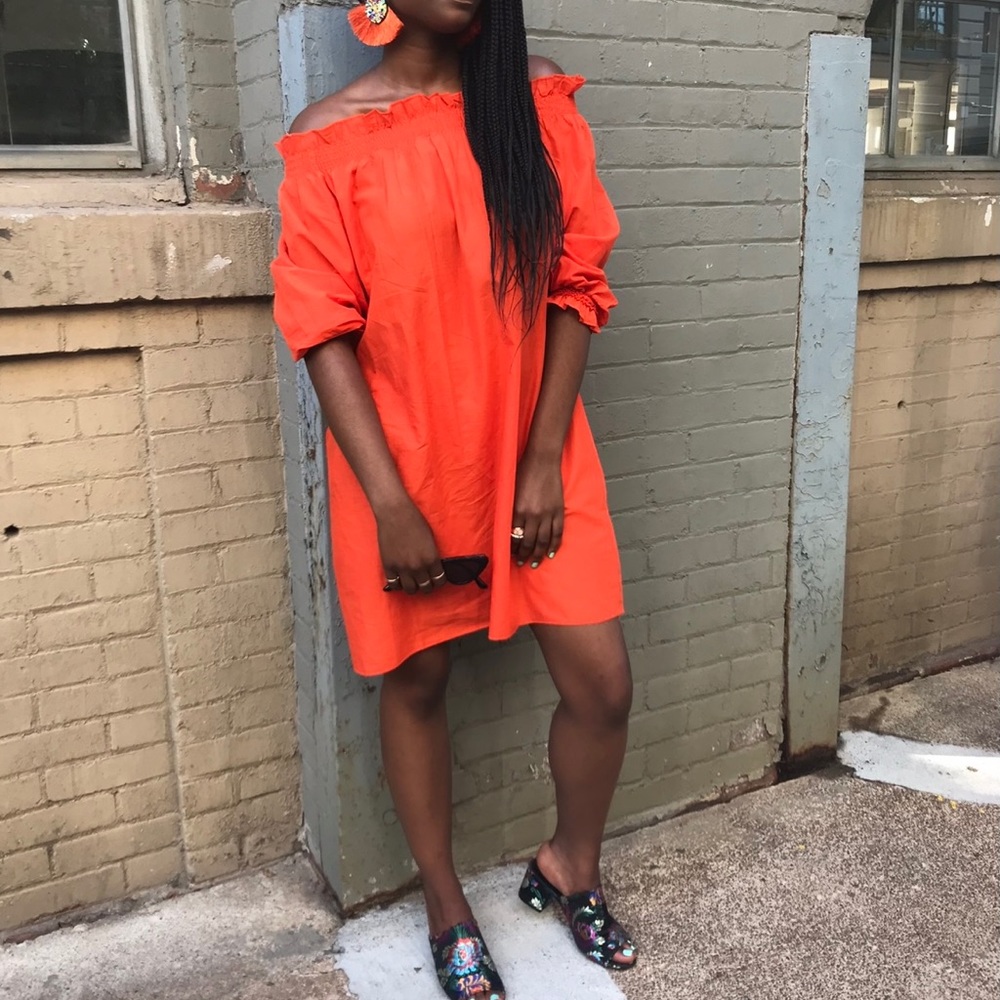Orange dress 🧡